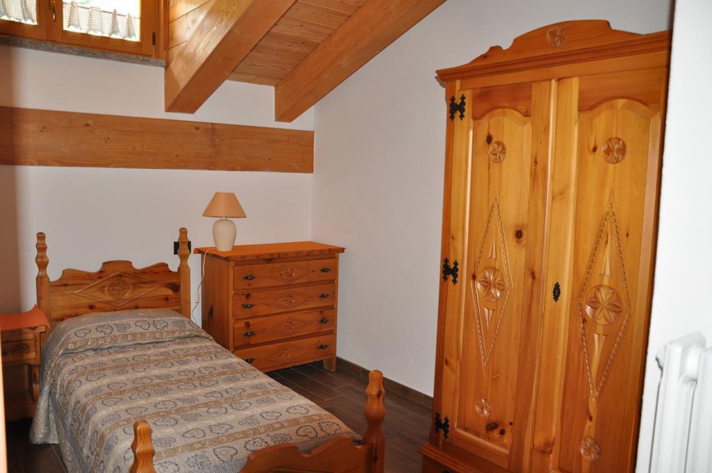 Апартаменты Le Foyer De La Ferme Аоста Номер фото