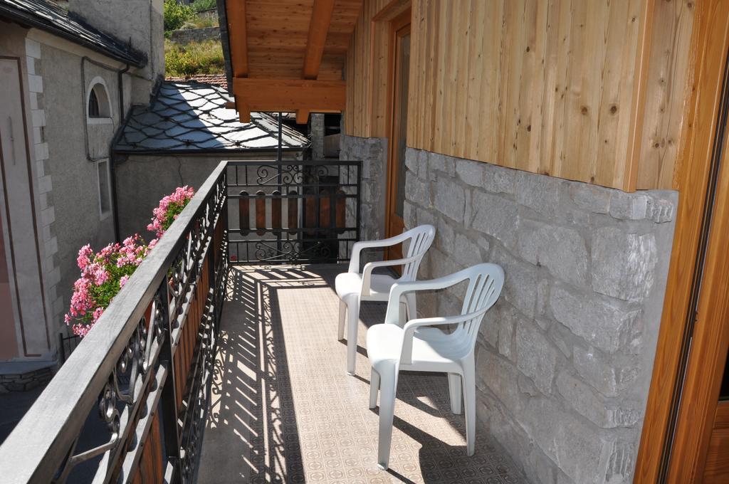 Апартаменты Le Foyer De La Ferme Аоста Номер фото